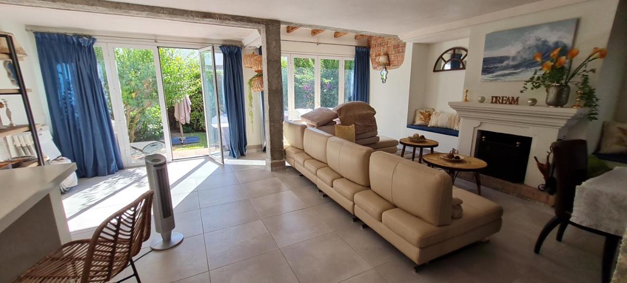 Maison Marbella Proche De La Mer Bagian luar foto