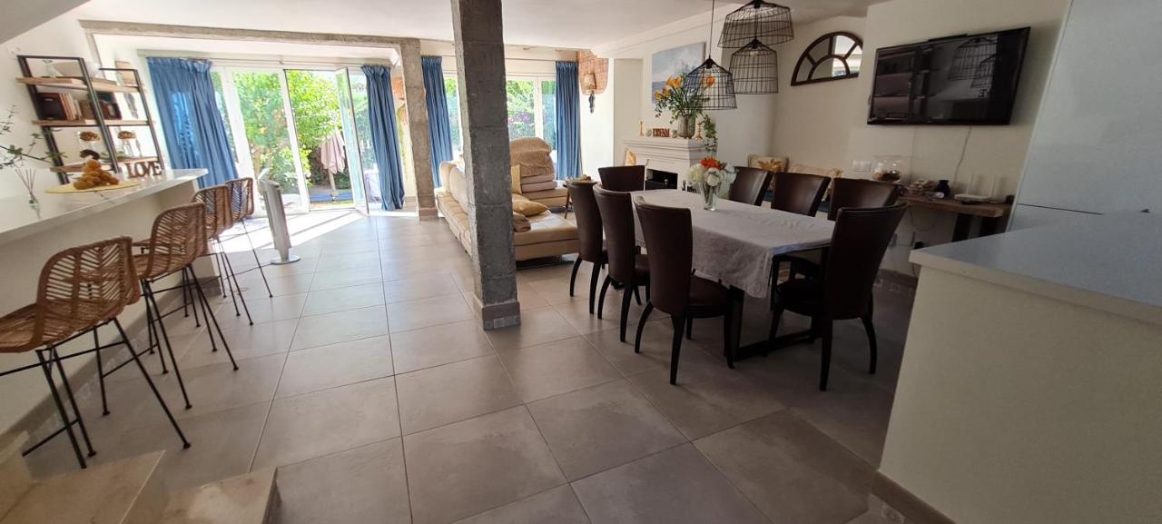 Maison Marbella Proche De La Mer Bagian luar foto