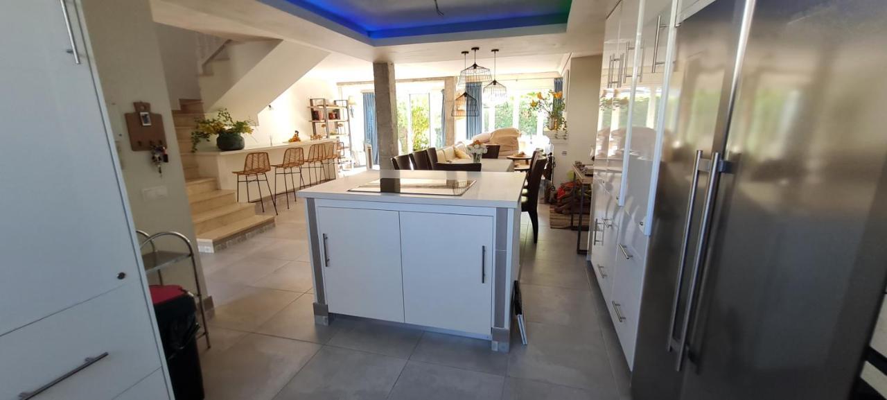 Maison Marbella Proche De La Mer Bagian luar foto