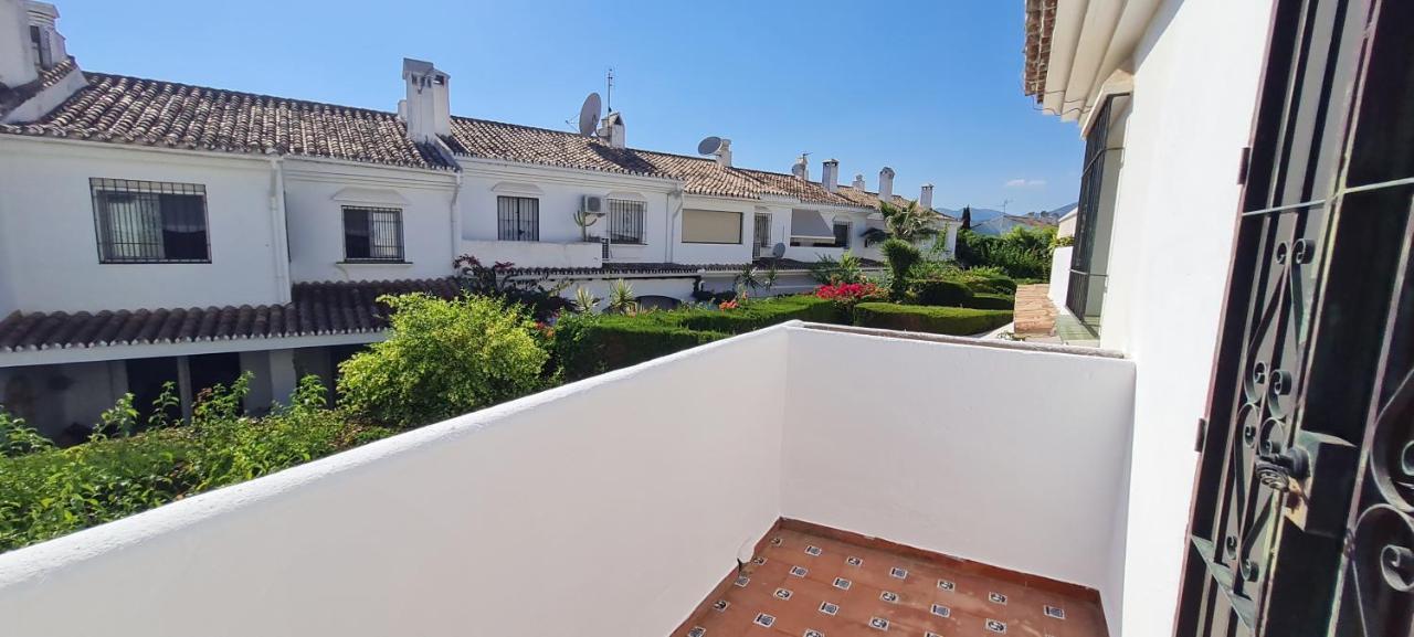 Maison Marbella Proche De La Mer Bagian luar foto