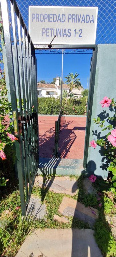 Maison Marbella Proche De La Mer Bagian luar foto