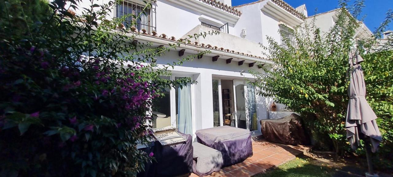 Maison Marbella Proche De La Mer Bagian luar foto